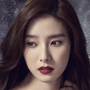 Kim So Eun
