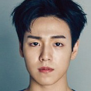 Lee Hyun Woo
