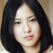 Yoshitaka Yuriko
