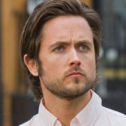 Justin Chatwin 
