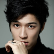 Baek Seung Heon
